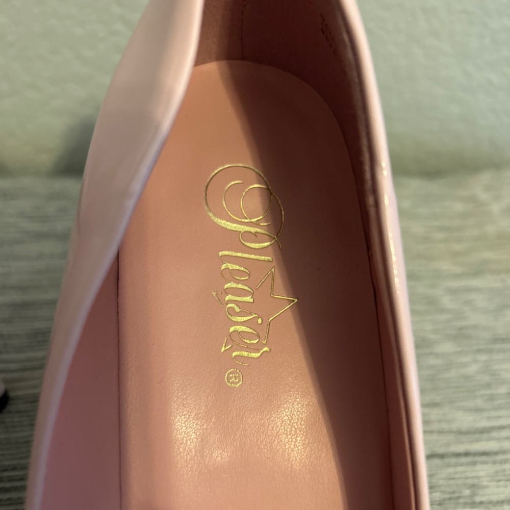 Pink pumps - Picture 3 of 7